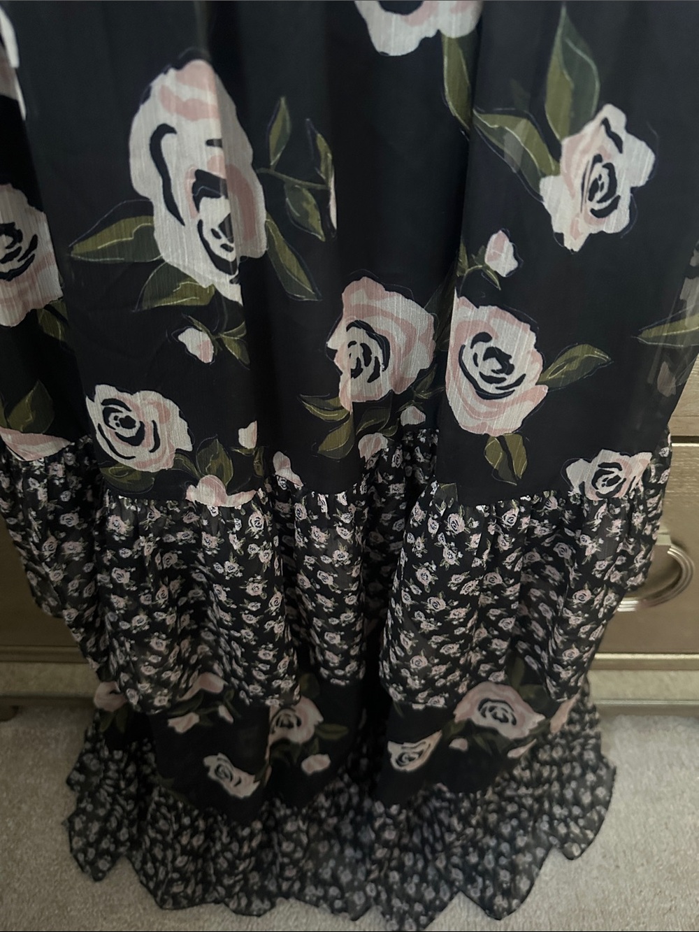 🛍️SALE🛍️ BEBE Black Floral Off-Shoulder Maxi Dress with Ruffle Hem - Picture 5 of 7